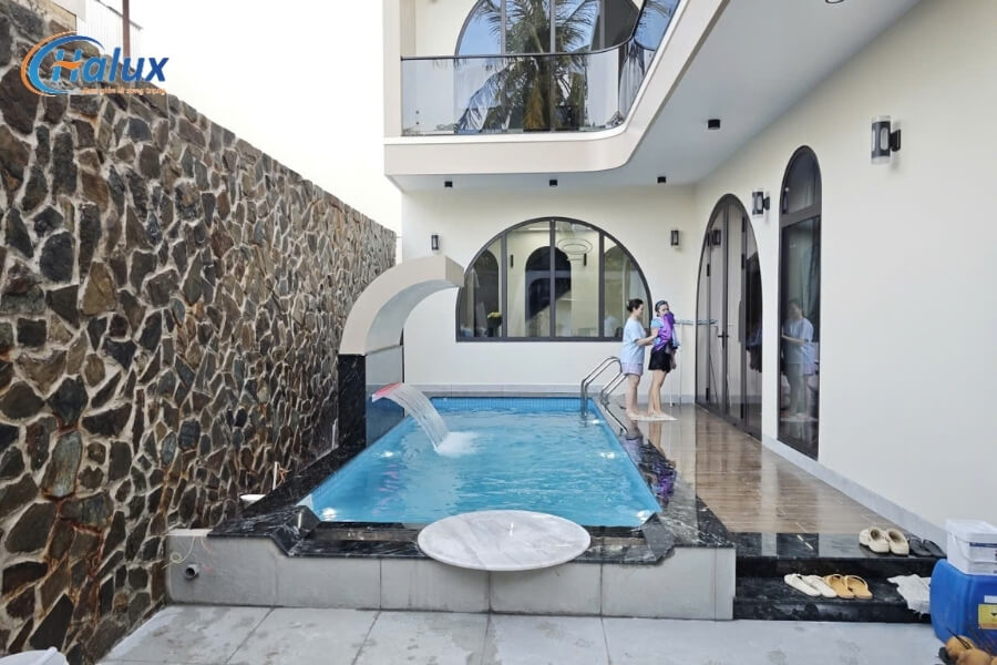 Công trình bể bơi gia đình tại An Giang được Halux thi công và hoàn thiện