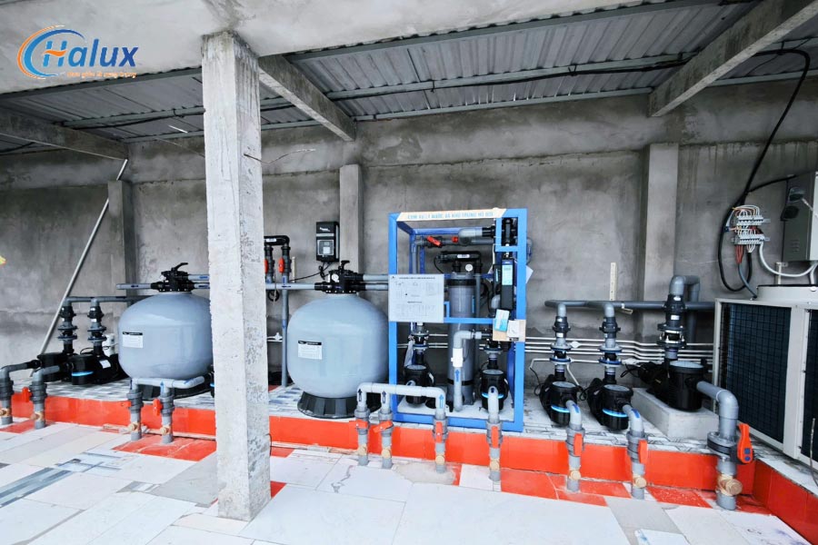 Khu vực phòng máy vận hành bể bơi